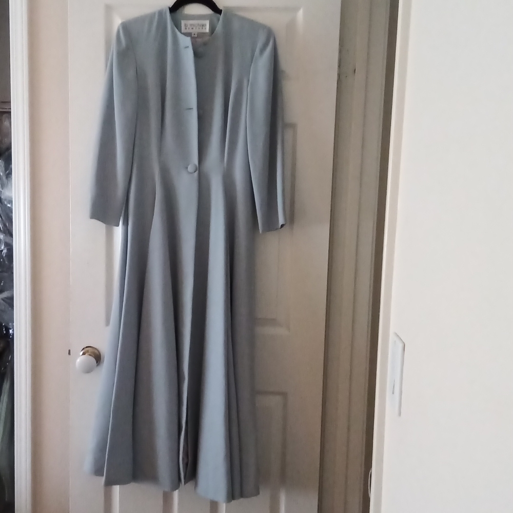 stunning Vintage voat